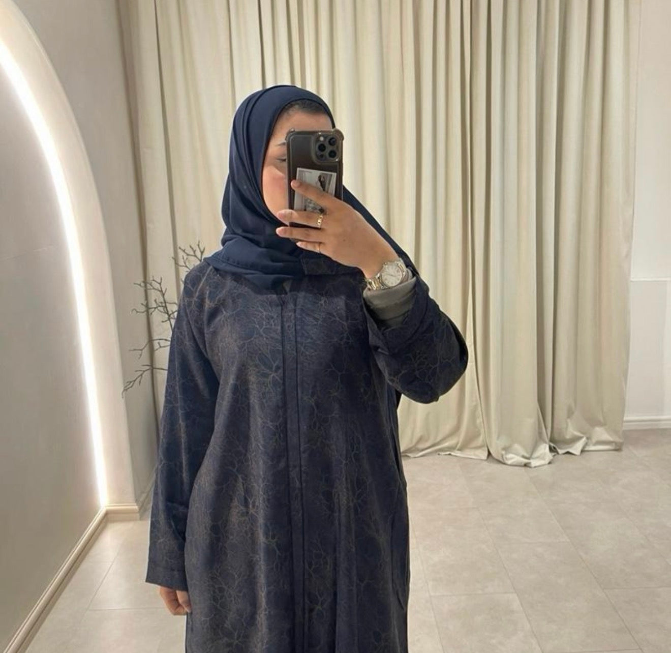 Safa closed abaya